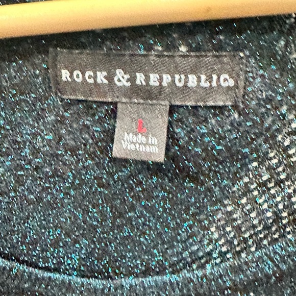 Rock & Republic green metallic sheer knit. Indie, rave, punk, club, vamp - Picture 3 of 3